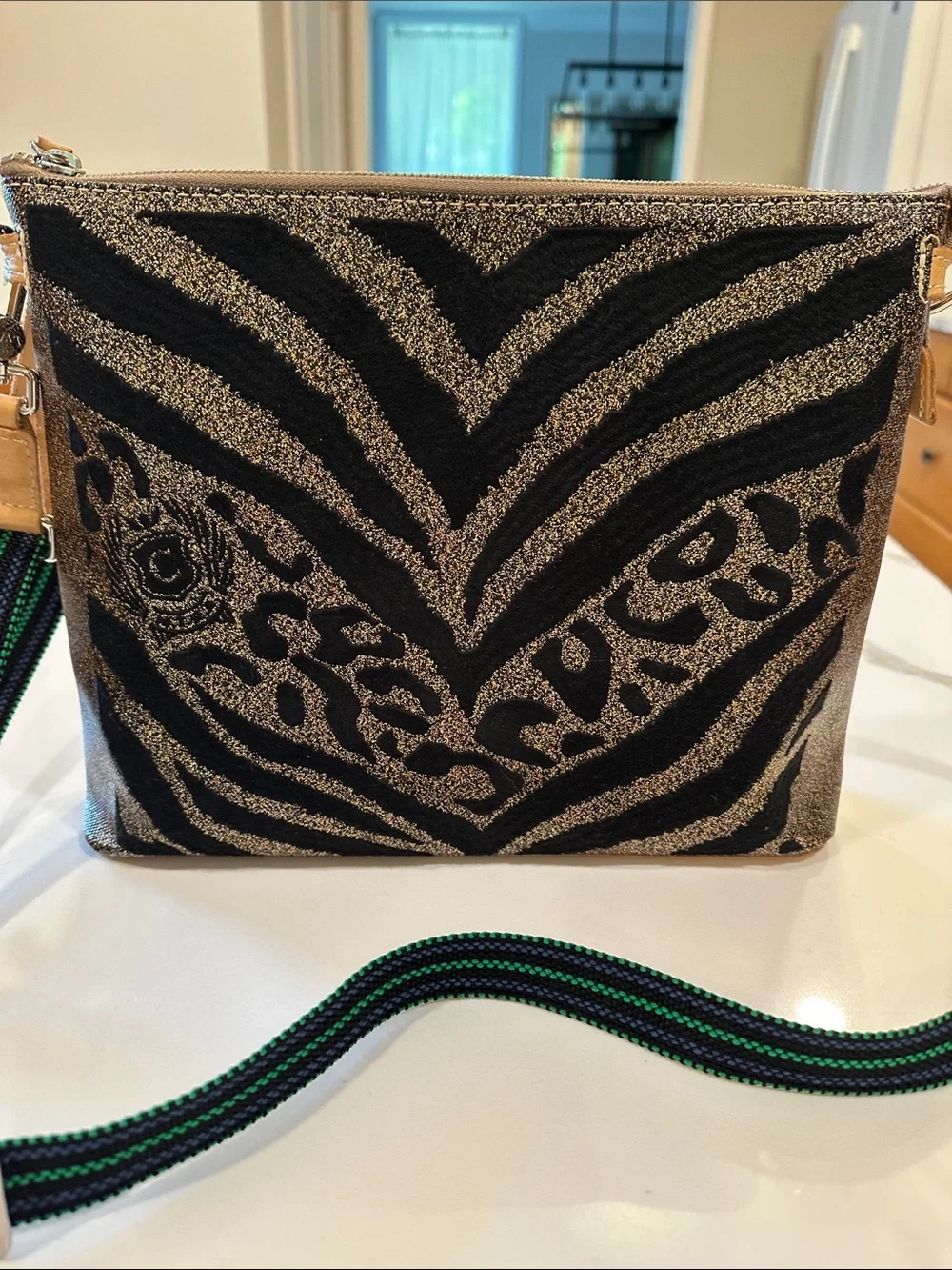 Consuela Selena downtown Crossbody bag - Picture 6 of 16